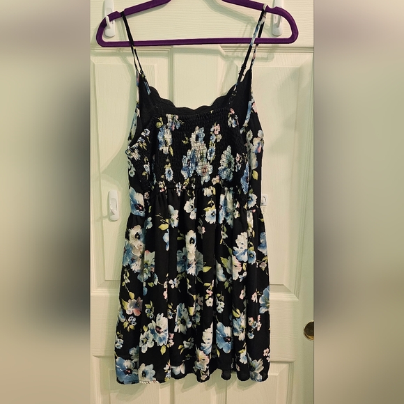 Floral Sun Dress - Picture 2 of 3